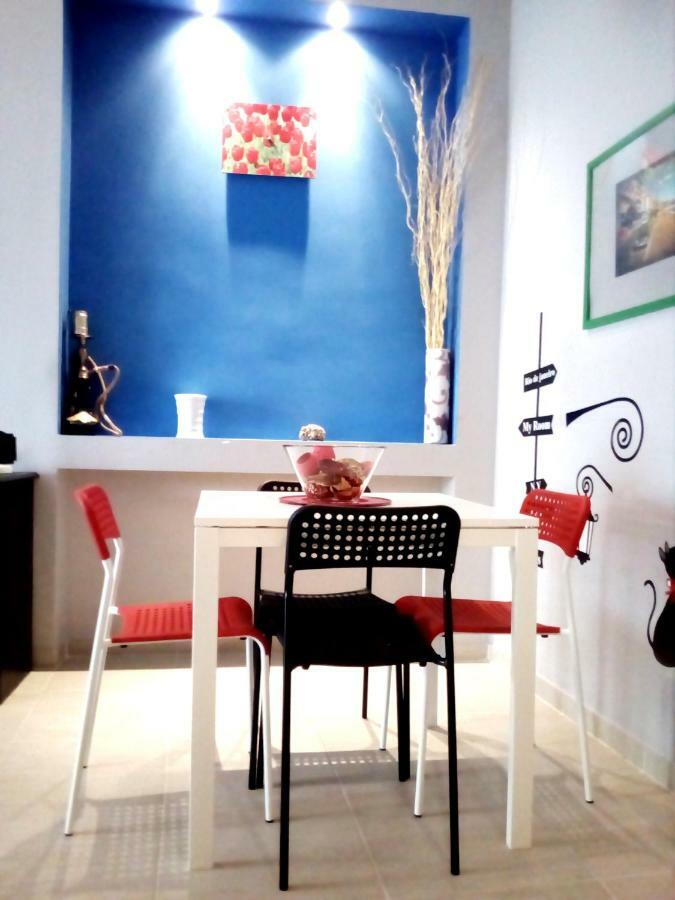 City Center Martha'S Apartment Thessaloniki Buitenkant foto
